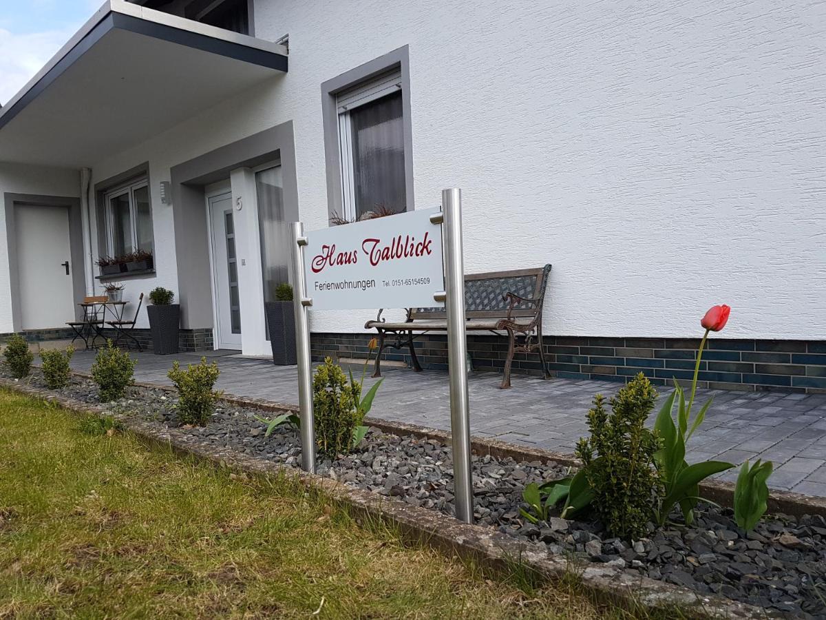 Ferienwohnungen Haus Talblick Valwig Exterior foto
