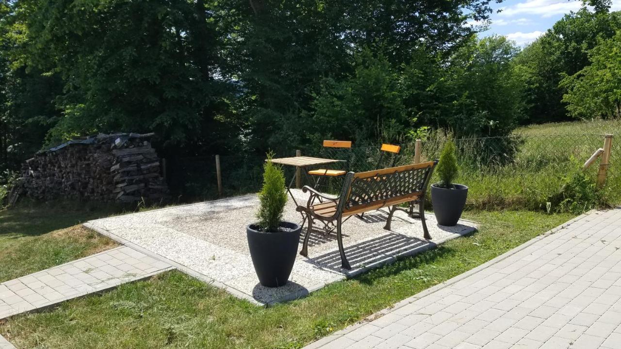 Ferienwohnungen Haus Talblick Valwig Exterior foto